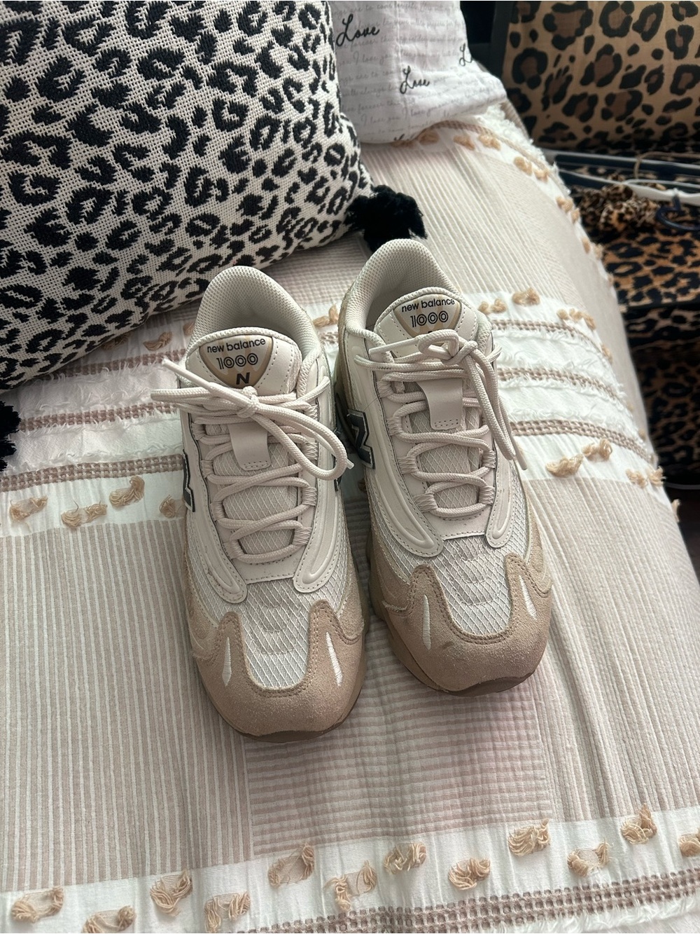 New Balance Women's 1000 Cream and Tan Low-Top Sneakers